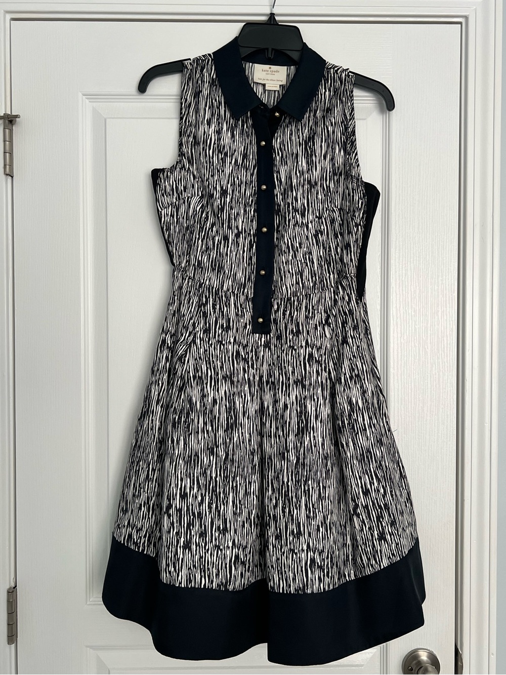 kate spade Black and White Sleeveless Collared Fit-and-Flare silk Dress